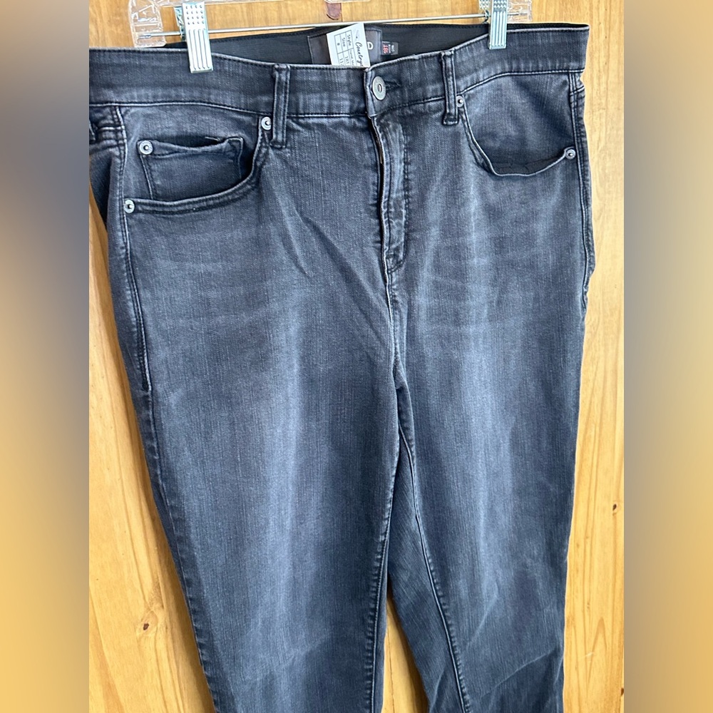 Torrid Charcoal Skinny Jeans - Picture 2 of 2